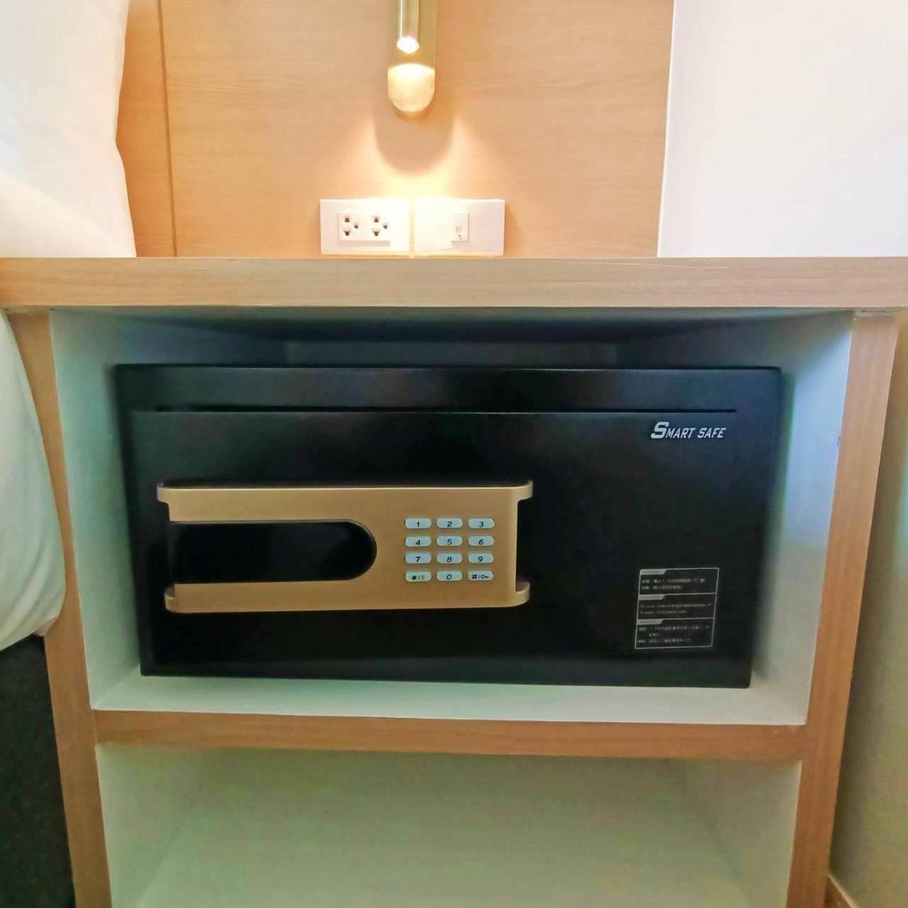 Mayflower Grande Suite Hotel Phitsanulok Luaran gambar